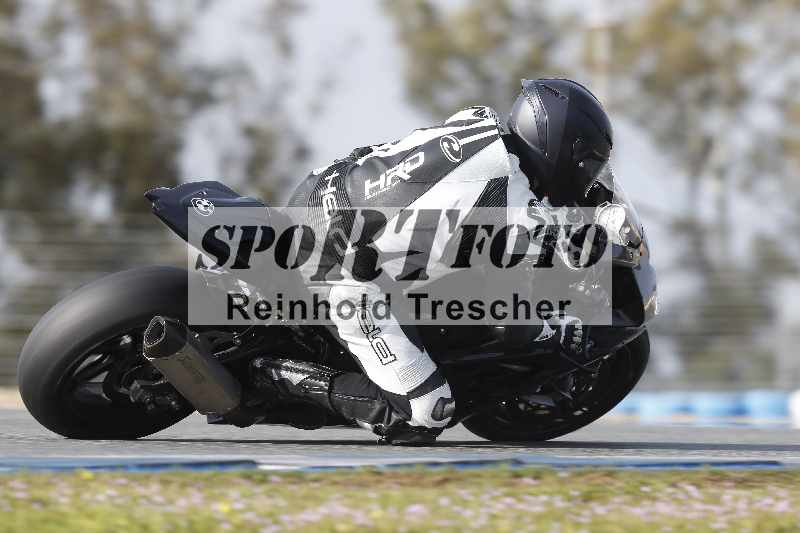 /Archiv-2024/02 29.01.-02.02.2024 Moto Center Thun Jerez/Gruppe blau-blue/backside